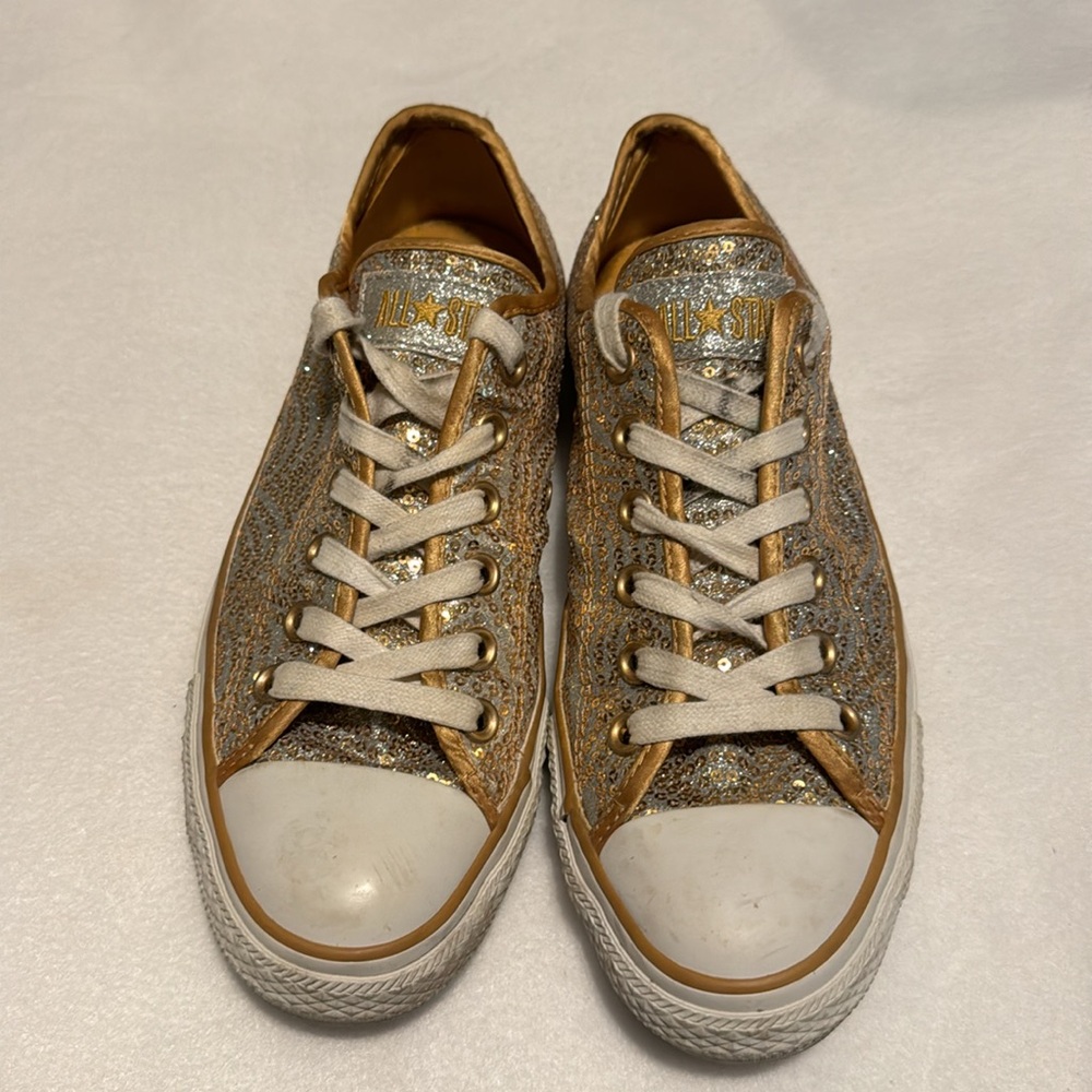 ALL * STAR - size 8 - Silver w/ gold sequins.